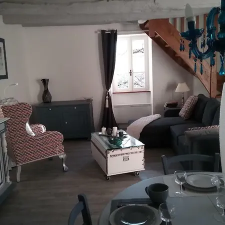 Holiday home L'oustalou Faycelles